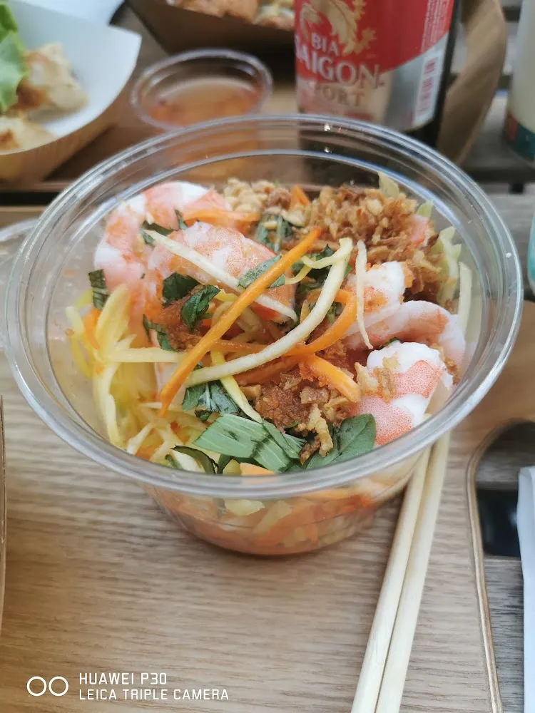 Salade de Mangue Aux Crevettes Gỏi Xoài Tôm